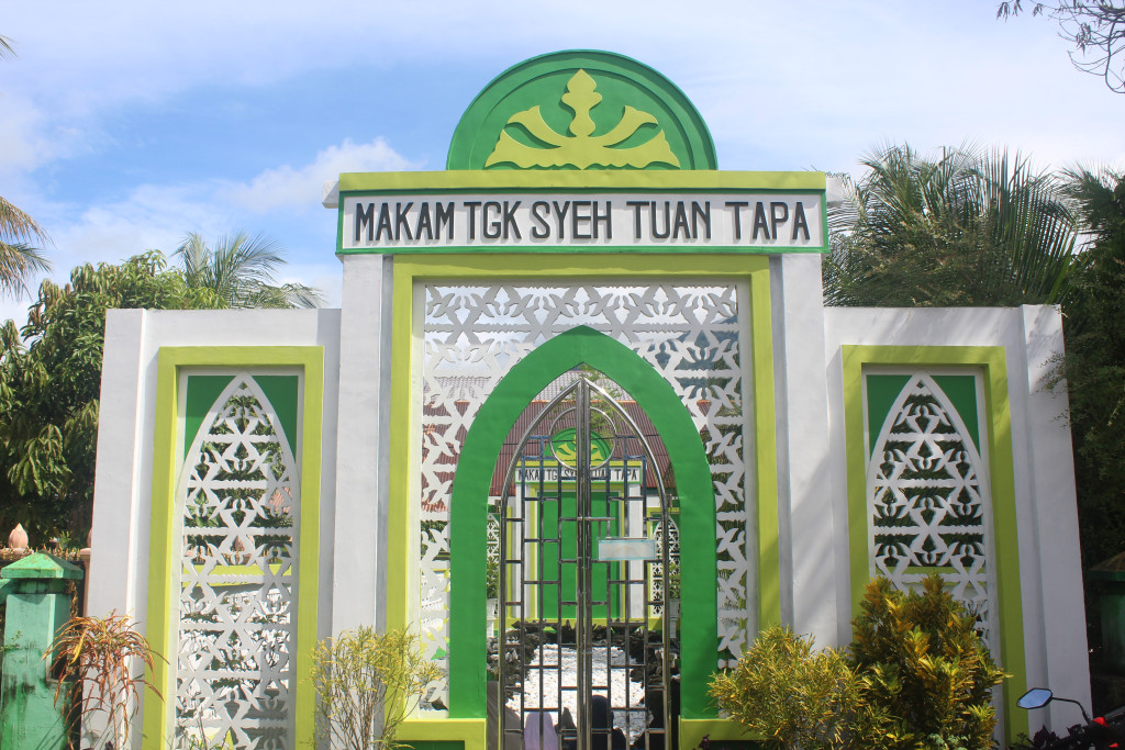 Makam Tgk. Syekh Tuan Tapa